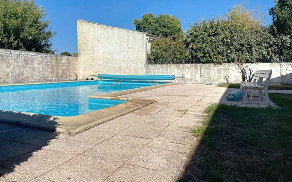 Maison à vendre    5 pièces •  Salles-sur-Mer