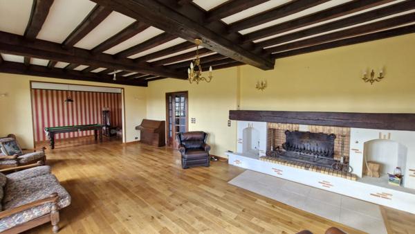 Maison de pays 10 pièces 470 m2