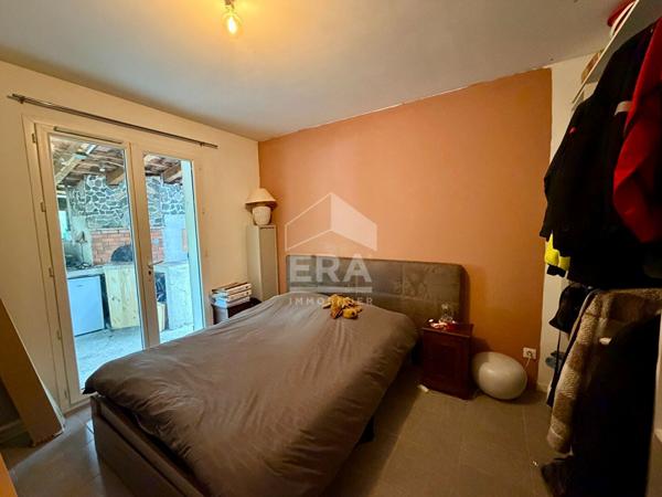 Maison récente de plain-pied , 3 chambres , Terrain clos de 590 m²