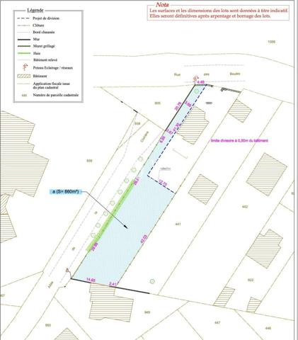 Terrain à bâtir de 860 m2 quartier "Les Boules".