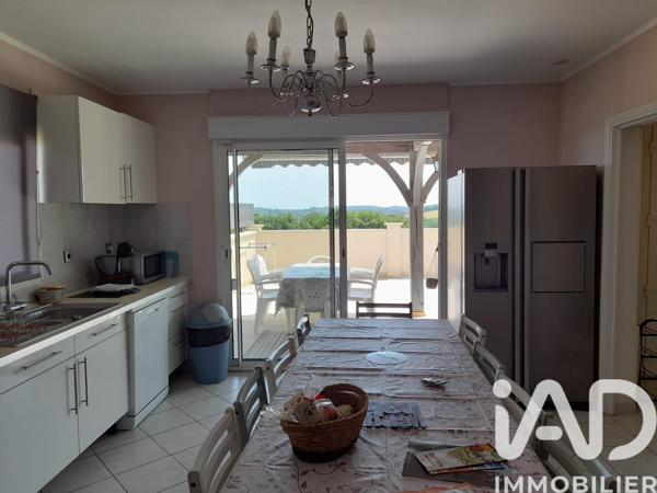 Maison à vendre 9 pièces 165 m² Proissans