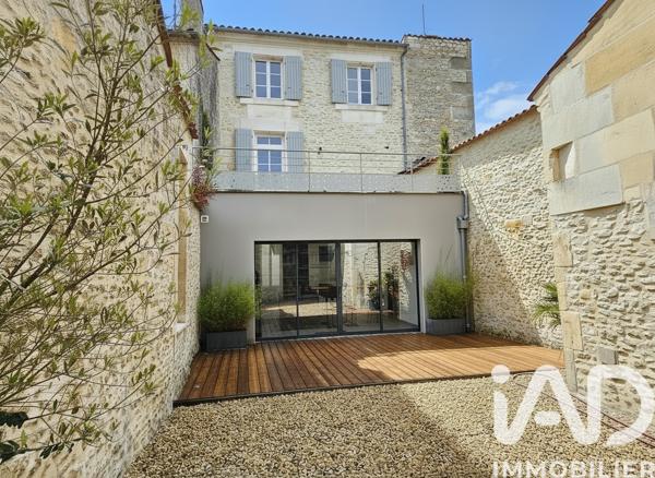 Maison à vendre 6 pièces 136 m² Cognac