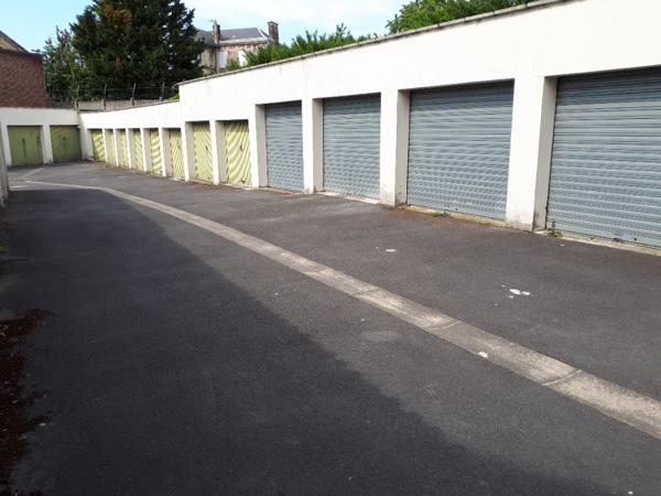 Parking / box 15 m2