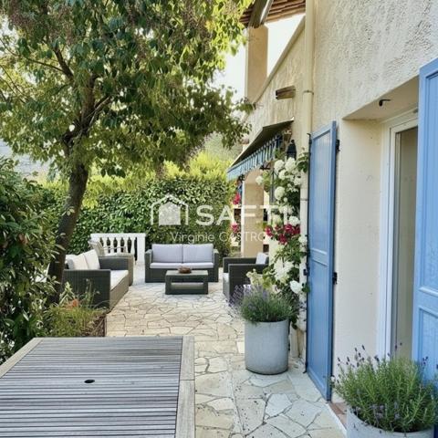 MAISON 5 Pièces 139 m² avec PISCINE -  VUE/L'ESTEREL - PROCHE MER