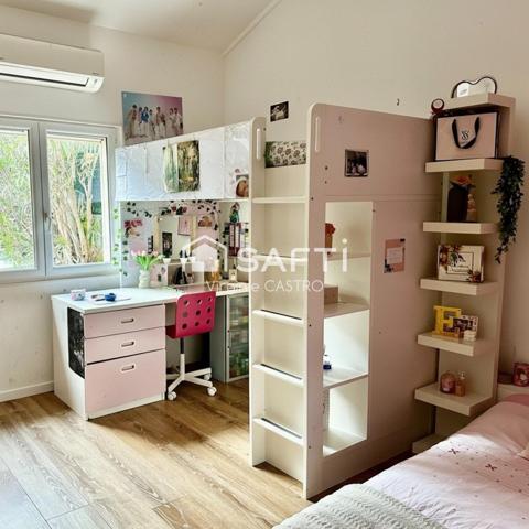 MAISON 5 Pièces 139 m² avec PISCINE -  VUE/L'ESTEREL - PROCHE MER