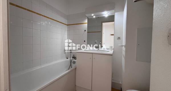 À vendre Studio 18 m² - Saint-étienne 42100