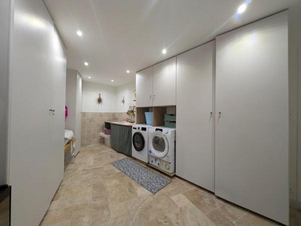 Maison 4 chambres avec potentiel extension
