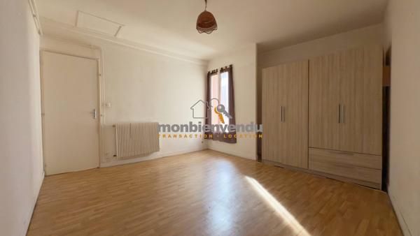 Appartement 40m² avec une chambre et garage