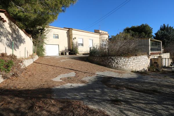 Ensemble immobilier rare à la vente - Vitrolles Nord