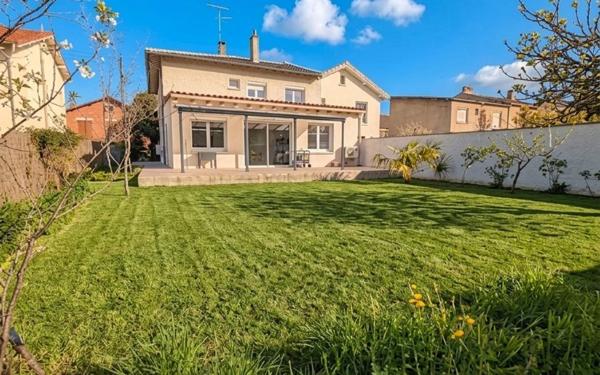 Maison à vendre    5 pièces • 148 m2 Toulouse