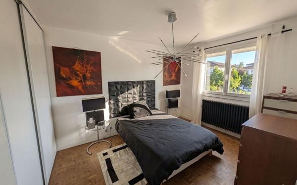Maison à vendre    5 pièces • 148 m2 Toulouse