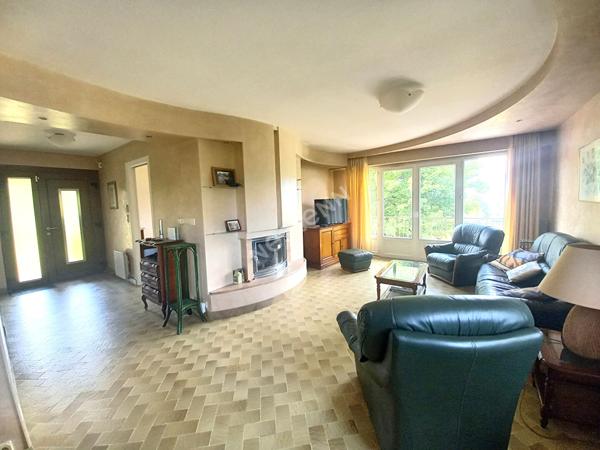 Maison spacieuse sur sous-sol complet à Sonnaz - Idéale pour une famille !