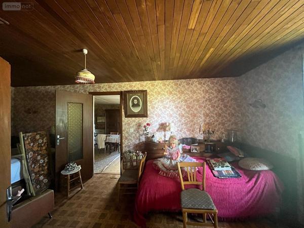 Maison à vendre à Bagnac-sur-Célé dans le Lot (46270), ref : MAIS83