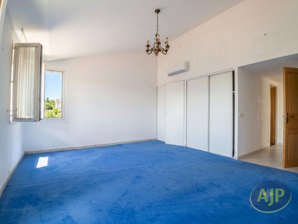 Vente appartement Saintes : 263 800 € - AJP Immobilier Saintes