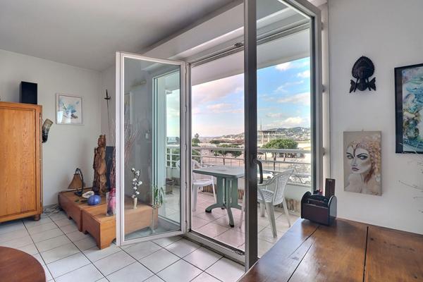 APPARTEMENT TYPE 2/3 VUE MER