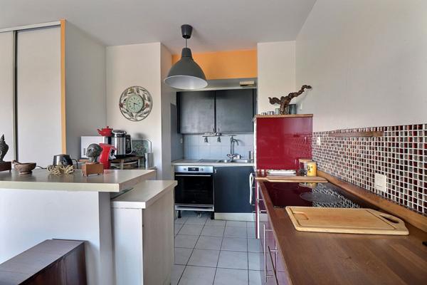 APPARTEMENT TYPE 2/3 VUE MER