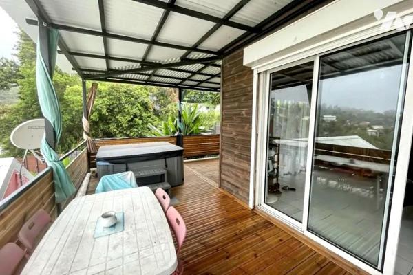 LA POSSESSION MAISON T4 EN BOIS VUE MER