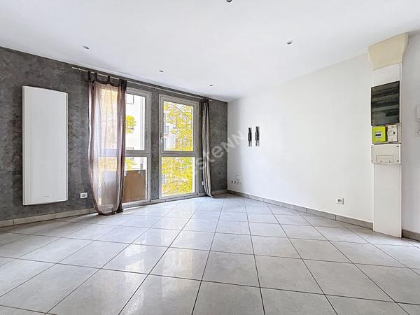 Charmant appartement 2 pièces de 32,59 m², à vendre sur Annecy (centre ville), proche de la gare