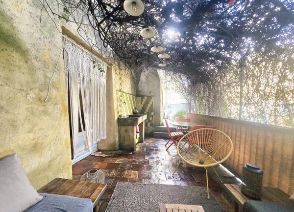 Superbe Maison de village avec terrasse et patio