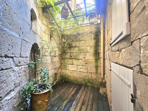 Superbe Maison de village avec terrasse et patio