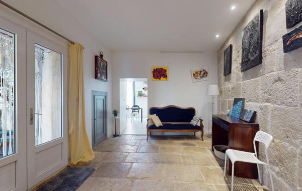 Superbe Maison de village avec terrasse et patio