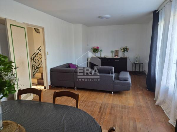 Maison à vendre à Saint-Martial-d'Artenset - 3 pièces, 66 m² sur terrain de 4050 m²