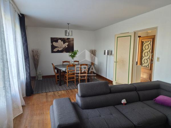 Maison à vendre à Saint-Martial-d'Artenset - 3 pièces, 66 m² sur terrain de 4050 m²