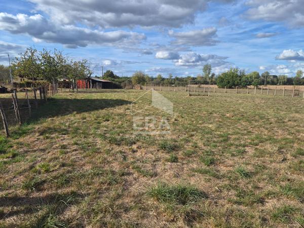 Maison à vendre à Saint-Martial-d'Artenset - 3 pièces, 66 m² sur terrain de 4050 m²