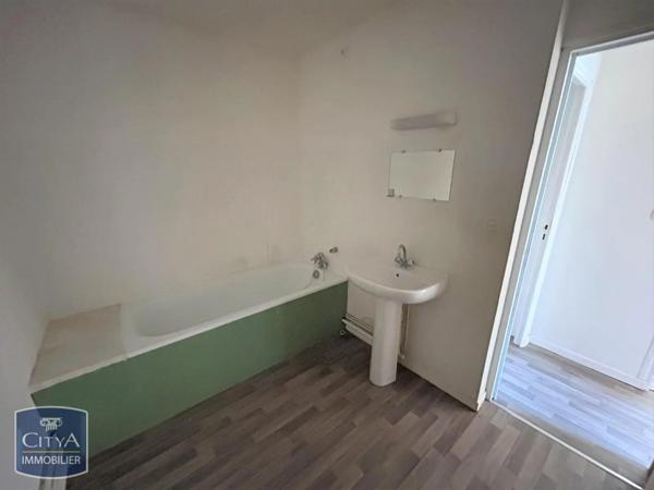 Appartement à louer 3 pièces 54.41m² Laon (02000)