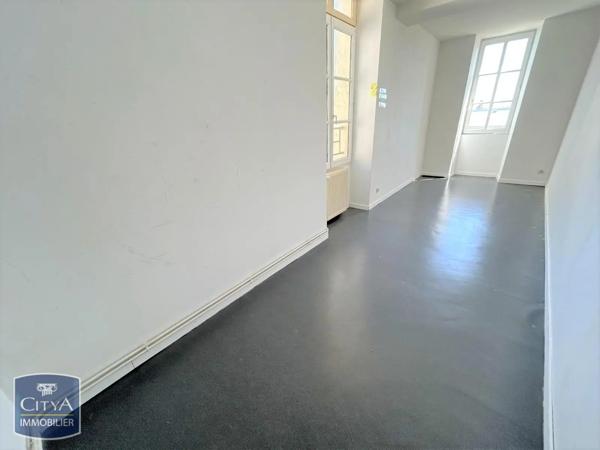 Appartement à louer 3 pièces 54.41m² Laon (02000)