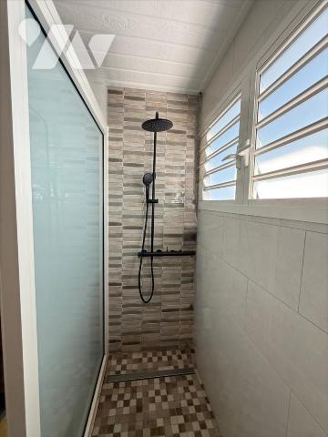 LE TAMPON 11 EME MAISON F4 SUR 750 M² DE TERRAIN