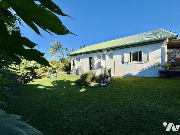LE TAMPON 11 EME MAISON F4 SUR 750 M² DE TERRAIN