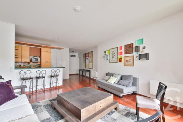 Appartement F2 à vendre  2 pièces - 66,89 m2 PARIS - 75016