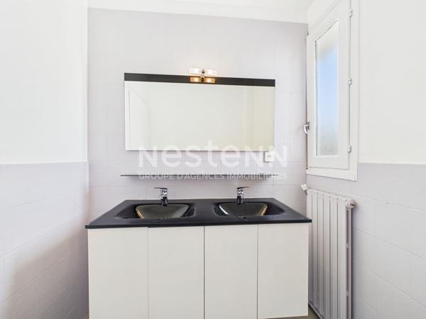 A vendre à Aurillac, aux Alouettes, Appartement de 5 pièces avec garage, cave et jardin.