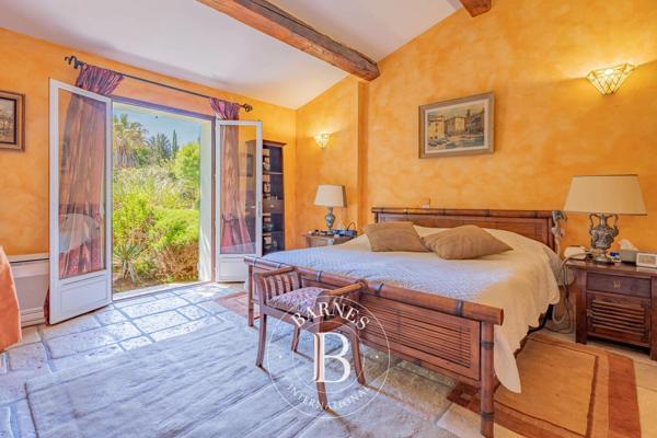 Aix-en-Provence, Maison 4 Chambres -  297 m² à vendre