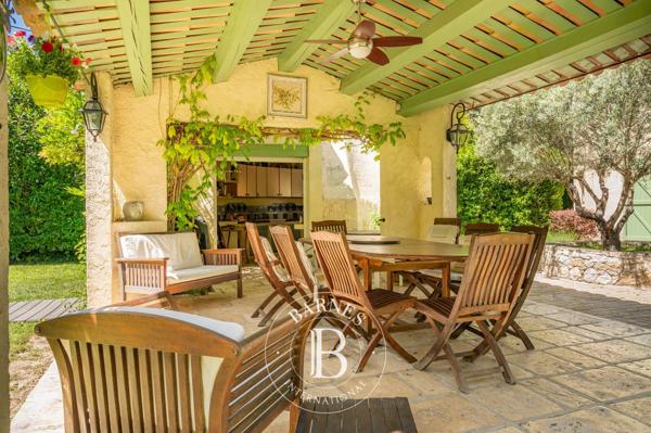 Aix-en-Provence, Maison 4 Chambres -  297 m² à vendre