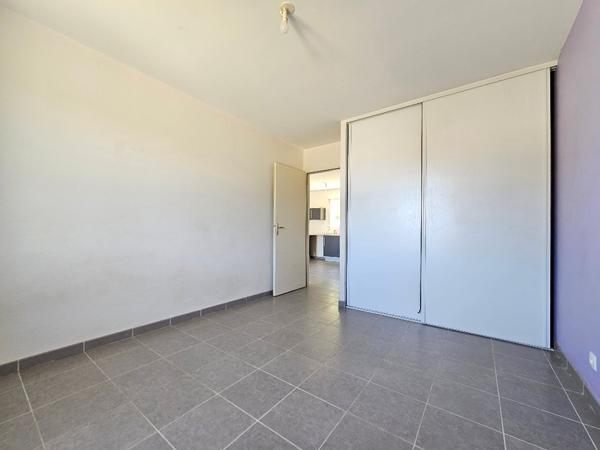 Plain-pied à vendre 16400 La Couronne 2 chambres - garage