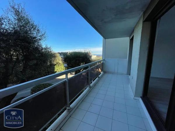 Appartement à louer 1 pièce 33.38m² Saint-Laurent-du-Var (06700)