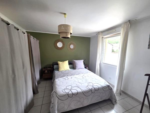 Maison 4 pièces - 90 m² Exclusivité efficity