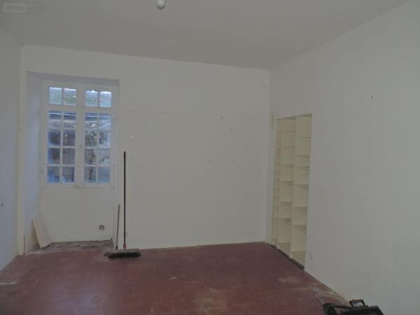 Maison de ville à vendre à Le Lude dans la Sarthe (72800), ref : 13861/1289