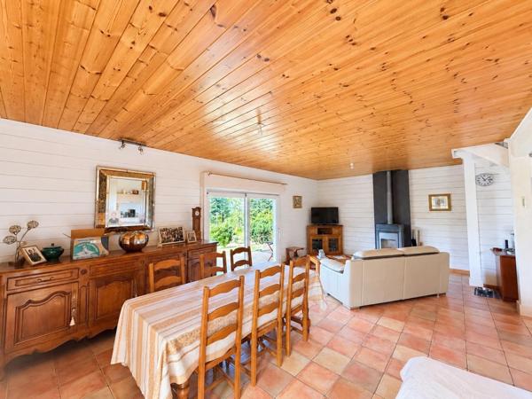Maison sans travaux dans un cadre verdoyant