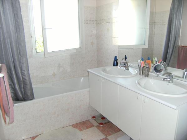 Appartement TRELAZE 2 pièce(s) 63.71 m2