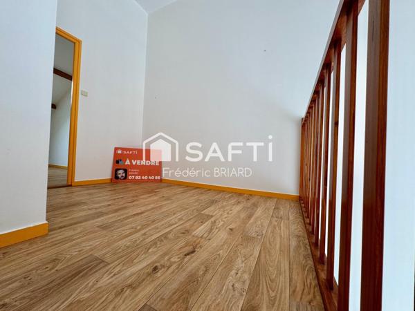 Quartier la Chaume, Vue mer. T4 avec parking, cave