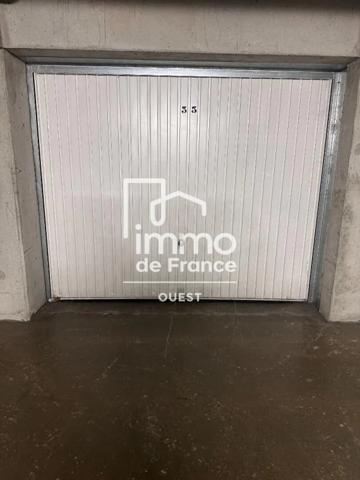 Parking / Box à louer à Angers (49000)