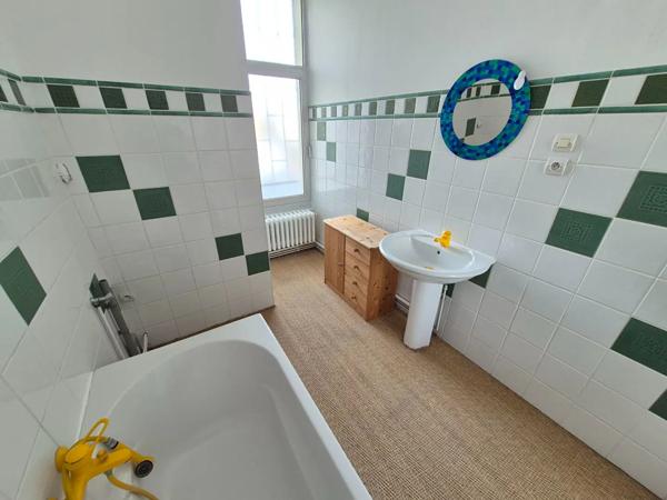 Appartement à vendre 2 pièces 66.86m² Lille (59000)