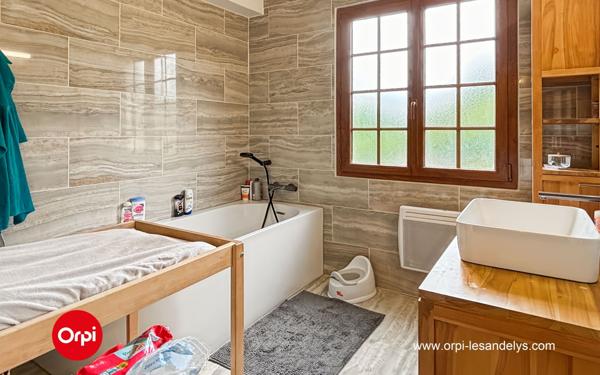 Maison à vendre    6 pièces • 160 m2 Les Andelys