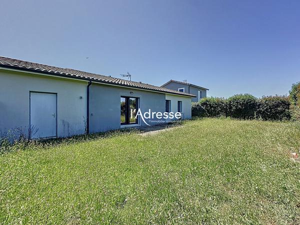 Exclusivité l'Adresse Immobilier - Maison T4 Plain Pied de 85.67m² dans une impasse au calme sans vis à vis