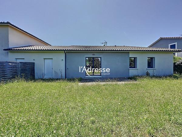 Exclusivité l'Adresse Immobilier - Maison T4 Plain Pied de 85.67m² dans une impasse au calme sans vis à vis