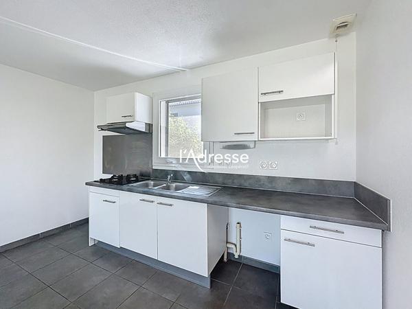 Exclusivité l'Adresse Immobilier - Maison T4 Plain Pied de 85.67m² dans une impasse au calme sans vis à vis