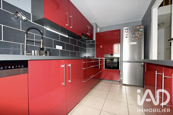 Appartement à vendre 3 pièces 74 m² Décines-Charpieu